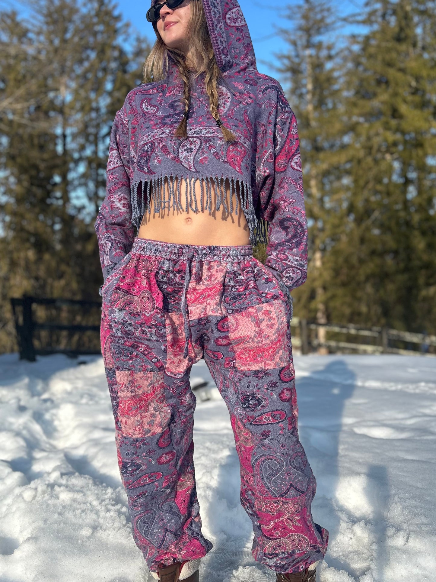 Cropped Kamaru Hoodie