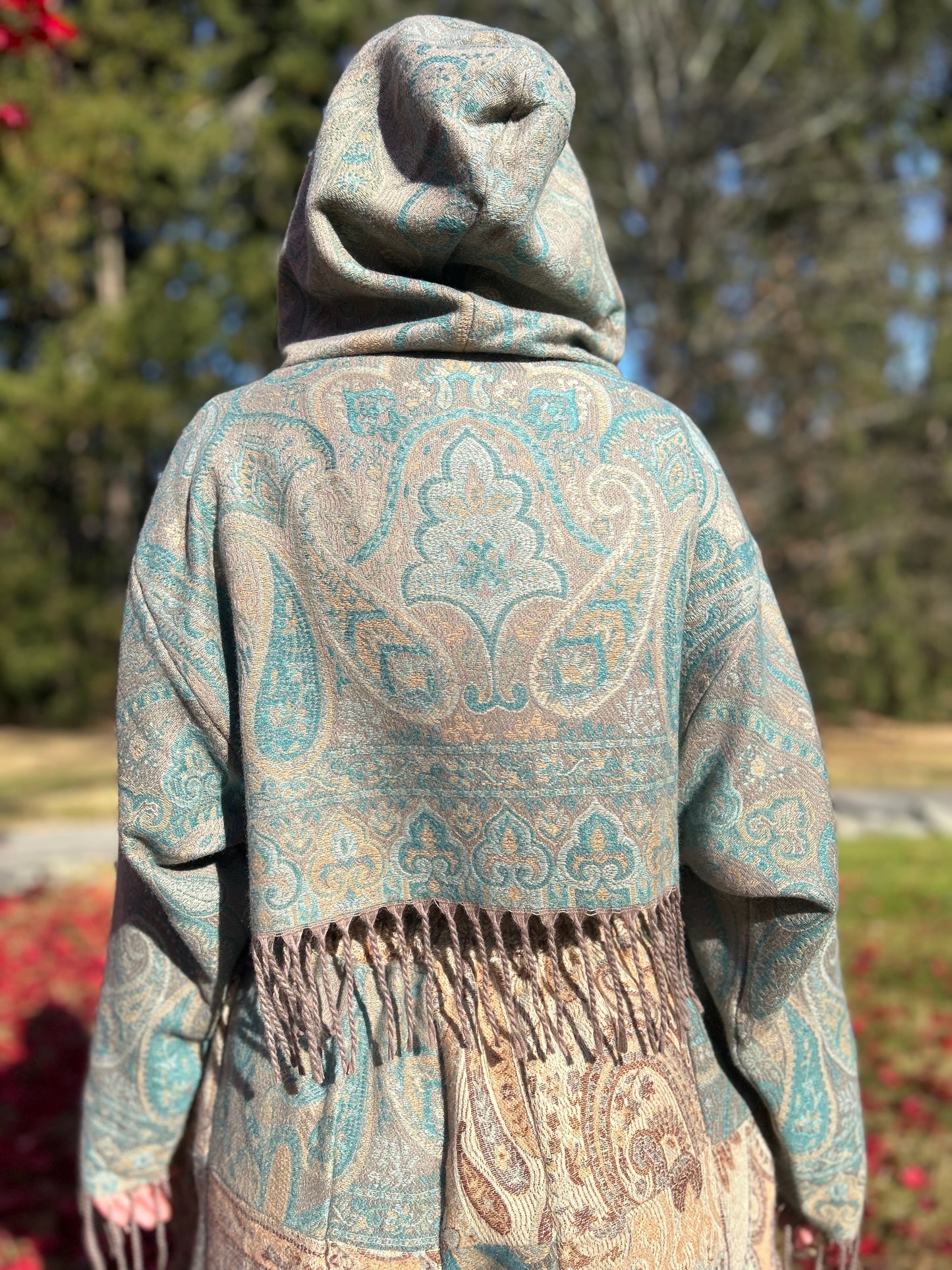 Cropped Kamaru Hoodie