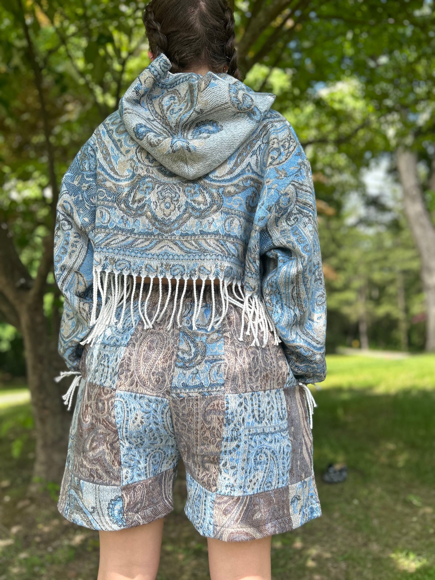 Cropped Kamaru Hoodie