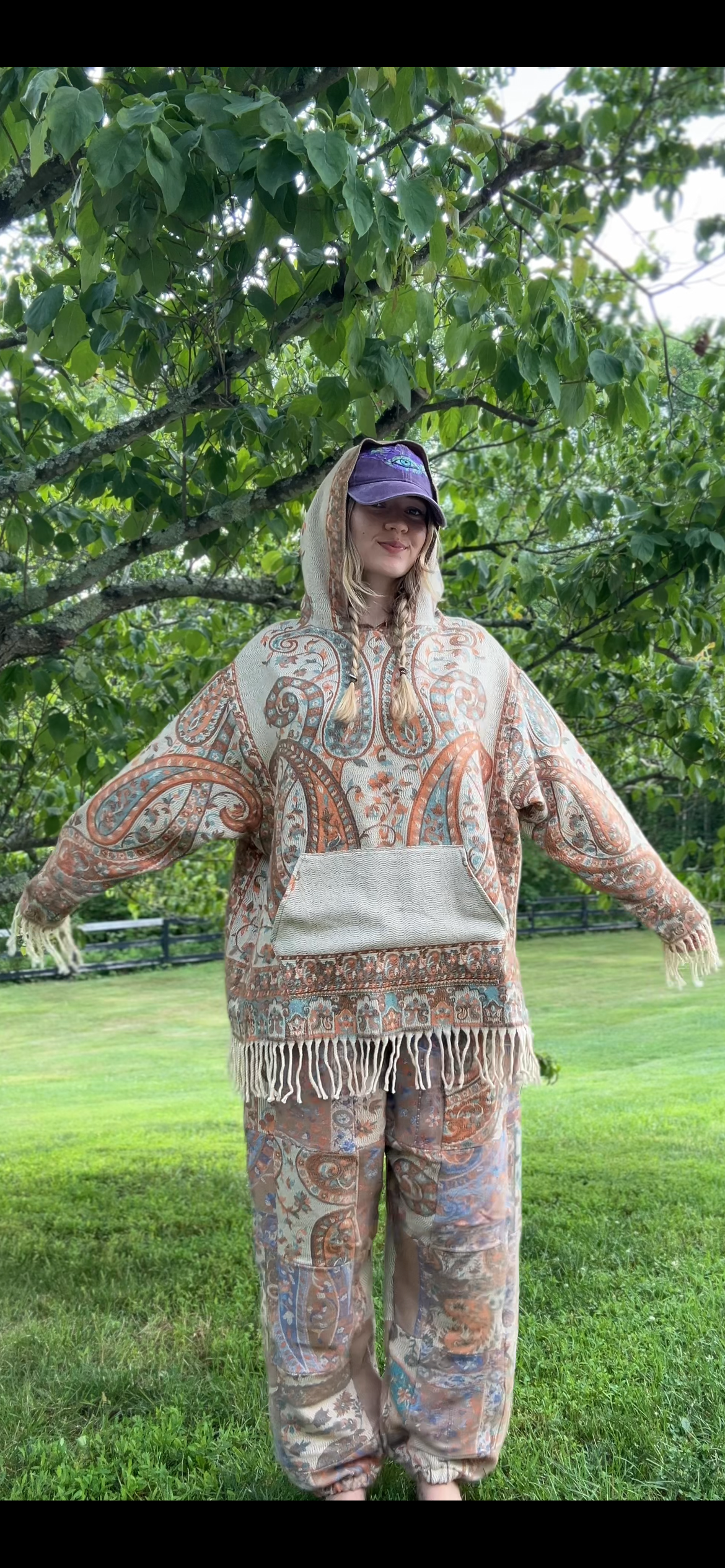 Kamaru Hoodie