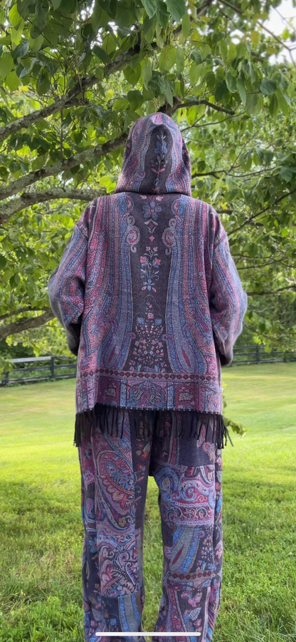 Kamaru Hoodie