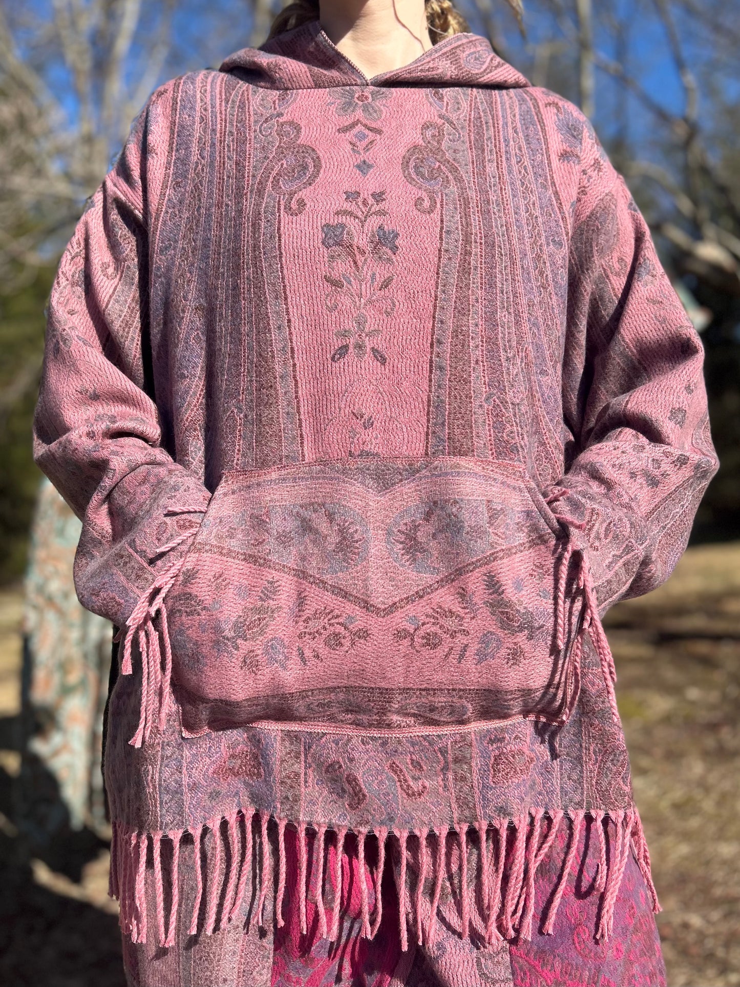 Kamaru Hoodie