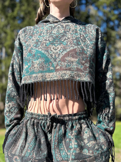 Cropped Kamaru Hoodie