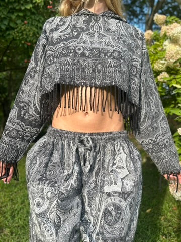 Cropped Kamaru Hoodie