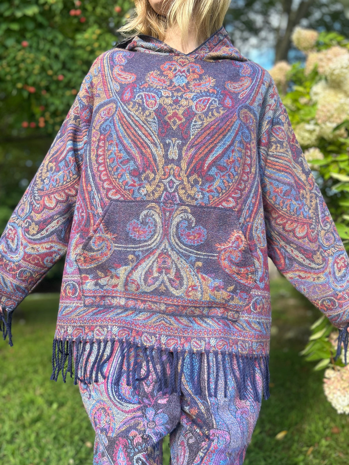Kamaru Hoodie