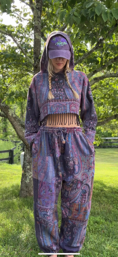 Cropped Kamaru Hoodie