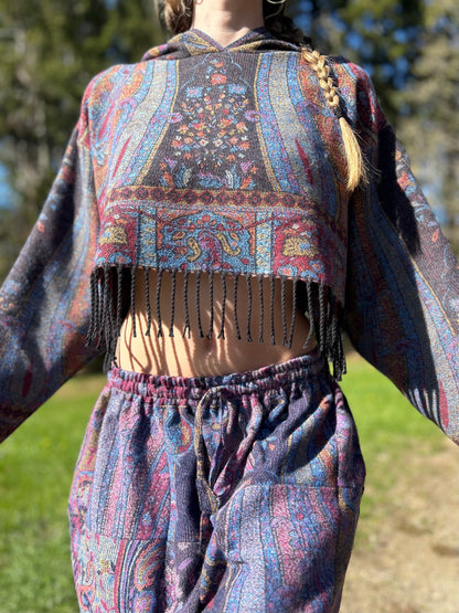 Cropped Kamaru Hoodie