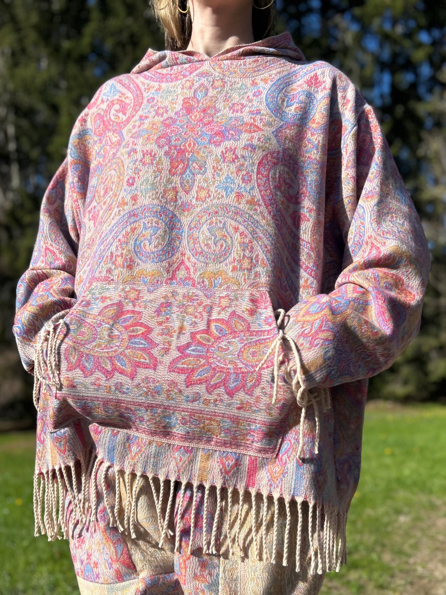 Kamaru Hoodie