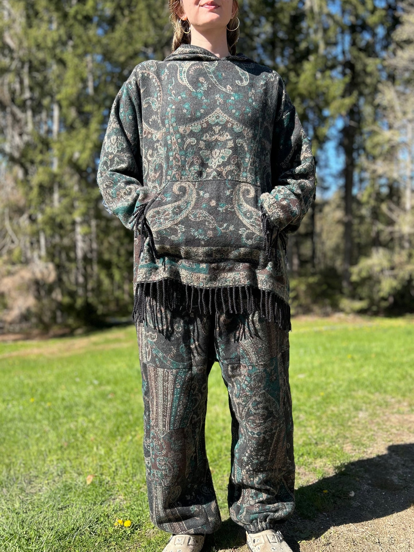 Kamaru Hoodie