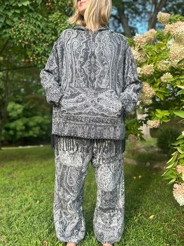 Kamaru Hoodie
