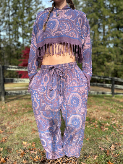 Cropped Kamaru Hoodie