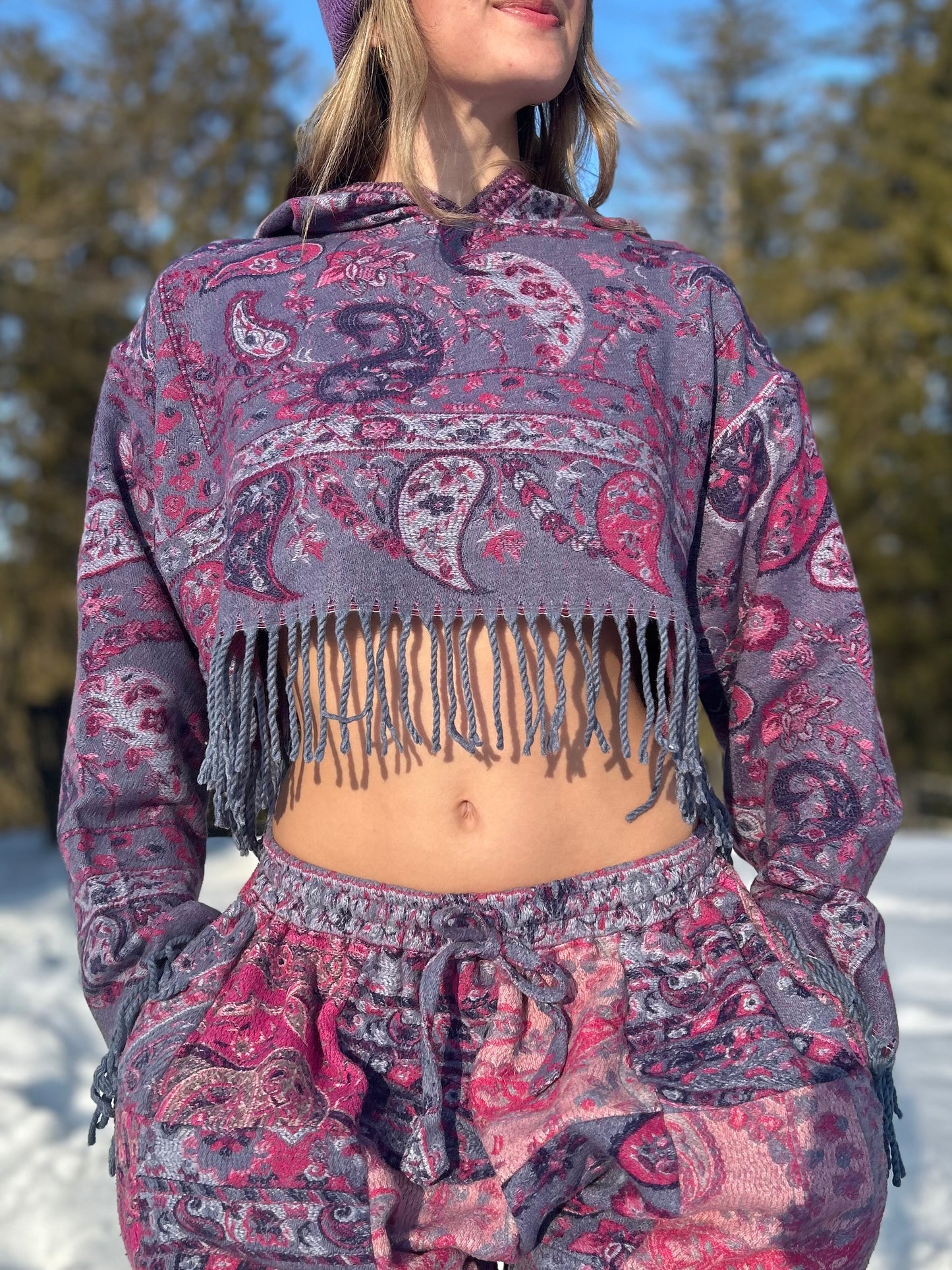 Cropped Kamaru Hoodie